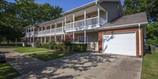 Village of Cross Creek Gallery 17