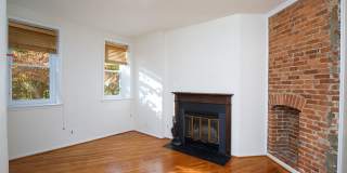 Charming Hill East One Bedroom Gallery 7