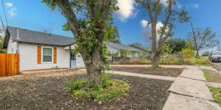 2208 Gurley Avenue Gallery 3