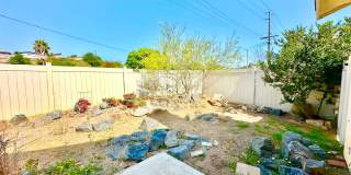 Great Single Story Home Minutes from Everything in Quiet cul-de-sac Street & Neighborhood Location of Vista! Gallery 9