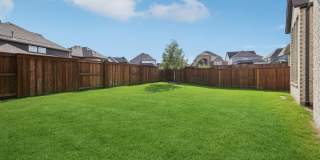 Beautiful 4 bedroom in desirable Prosper. Gallery 34