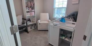 4138 Riverside Drive Gallery 32
