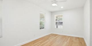 318 FERGUSON AVE Gallery 15