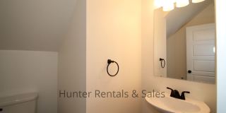 Upscale Three-bedroom Townhome! Gallery 13