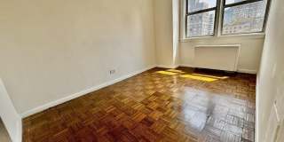 525 E 82nd Street Gallery 9