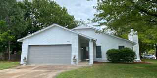 COMING SOON: 3 bedroom house with 2 baths in Broken Arrow!! Gallery 1