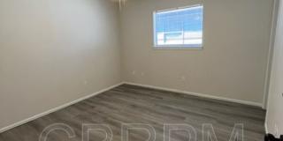 1105 52nd St Gallery 8