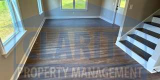 Spacious 4-bedroom home in prime Cleveland location! Gallery 13