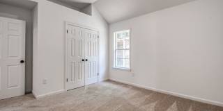 5624 Annandale Gallery 33