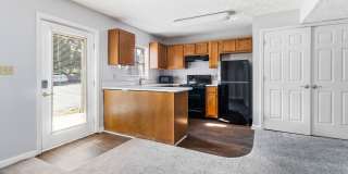 Eagle Creek Townhomes Gallery 14