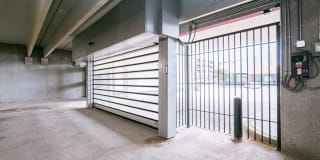 Met on 7th Gallery 27