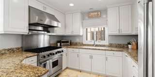 705 Goldenrod Avenue 1/2 Gallery 12