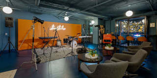 Savoy Gallery 49