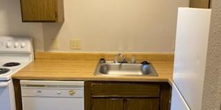 River Walk Apartments Gallery 20