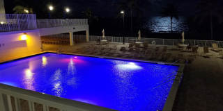 Ocean Front Condo Gallery 28
