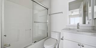 6616 Sylmar Ave Gallery 16