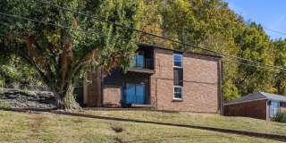 GREAT PRICE ON A 3 BD 1 BTH DUPLEX IN BELLEVUE. $1450 RENT. NEWLY REMODELED. Gallery 1