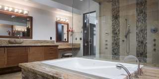 LUXURY LIVING IN THE RIDGES Gallery 23