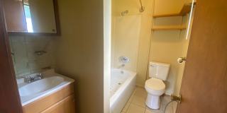 1 Bedroom Duplex Home in Bloomington Gallery 7