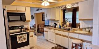 2223 TINKER STREET Gallery 4