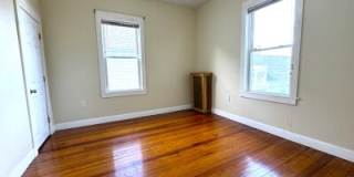24 Weld Hill St Gallery 17
