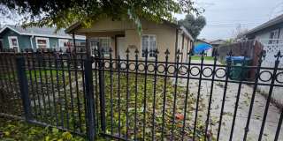 2260 E Hazelton Ave Gallery 1