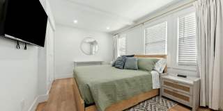 125 NW 3rd Avenue Gallery 9