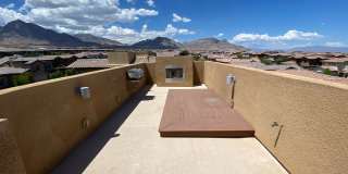 Beautiful 4 bed/3 bath home located in Summerlin Gallery 25