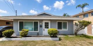 Spacious 3BR / 2BA + Bonus Room Home in Imperial Beach Gallery 1