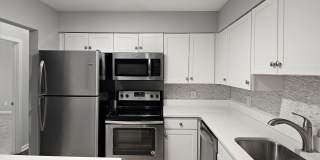 10133 PRINCE Place Gallery 9