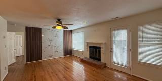 Chesapeake Bay Condo – One Block from the Beach! Gallery 3