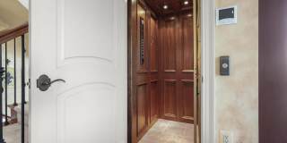921 VALENCIA Court Gallery 27