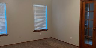 Beautiful edmond home for lease Gallery 12