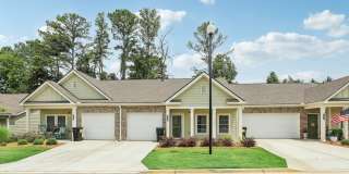 Hardy Springs 55+ Active Adult Apartment Homes Gallery 5