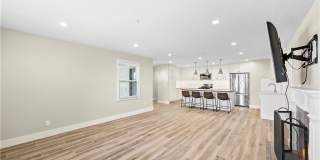 826 Cliff Drive Gallery 5