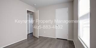 Beautiful 3-Bedroom Home with Easy Access to I-35 & I-240 Gallery 26