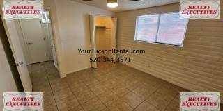 April Move in Special - Country Club & Fort Lowell area - 2 Beds 1 bath with AC Gallery 25