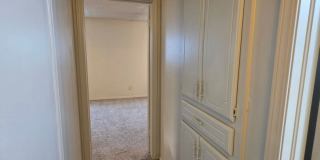 Cute 4 bedroom home in Shawnee Gallery 22