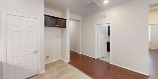 Your Perfect Retreat Awaits in The Vibrant Four Seasons 55+ Community! Gallery 8