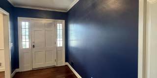 115 Adams Avenue Gallery 16