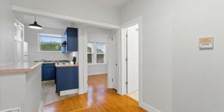4055 N Spaulding, Gallery 1