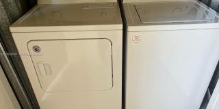 11601 SW 2nd St Gallery 21