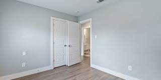 Beautiful 3 bedroom, 2 bathroom home in East Austin!!! Gallery 12