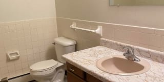 1204  1210 27th Ave S Gallery 7