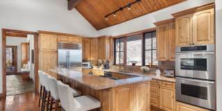 364 Ridge Road Gallery 9