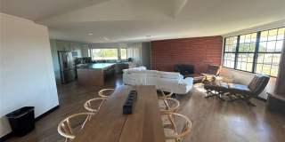 5400 Ridgeline Drive Gallery 4