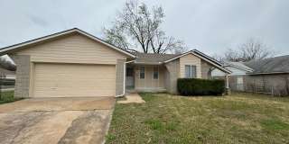 Gorgeous 4 bedroom 2 bathroom home in Broken Arrow Gallery 1