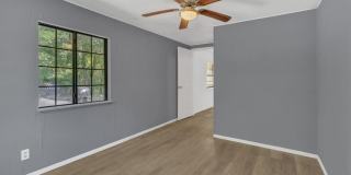 84 Natchez Road Gallery 22