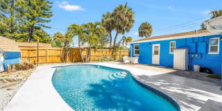 6892 GULF WINDS Drive Gallery 30