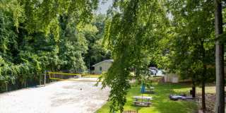 Close to UNC Campus —  Bedrooms Available in 2 or 4 Bedroom Unit Gallery 23